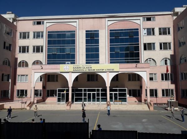 Sabri Ülker Anadolu İmam Hatip Lisesi Fotoğrafı